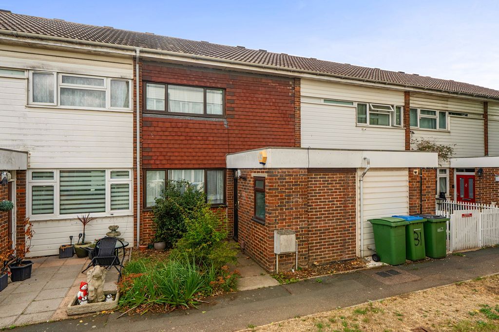 Property photo 1 of 18 1519825-17-6Aa2Bf...