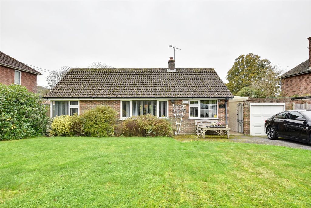 Property photo 1 of 20