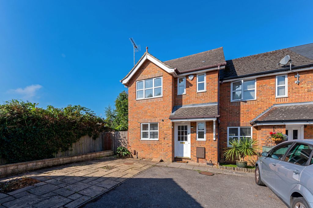 Property photo 1 of 11 1