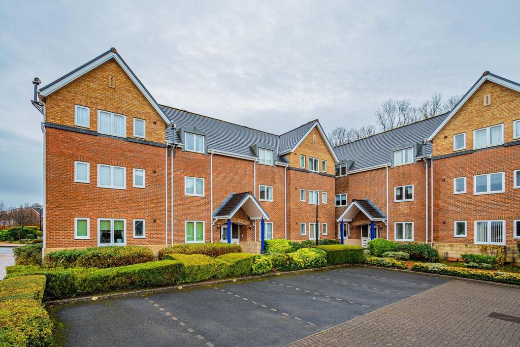 Property photo 1 of 11 The Landings 33-1-2.Jpg