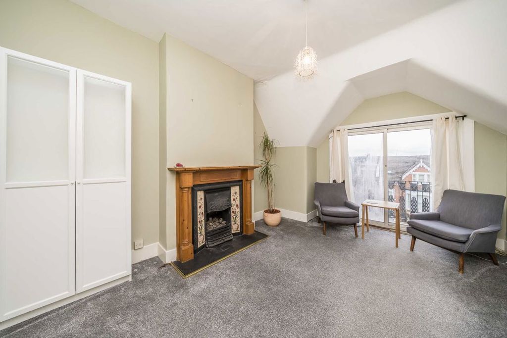 Property photo 2 of 4