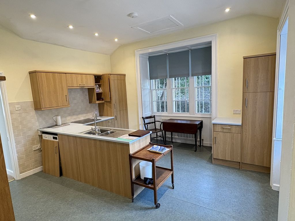 Property photo 2 of 18 Not Specified
