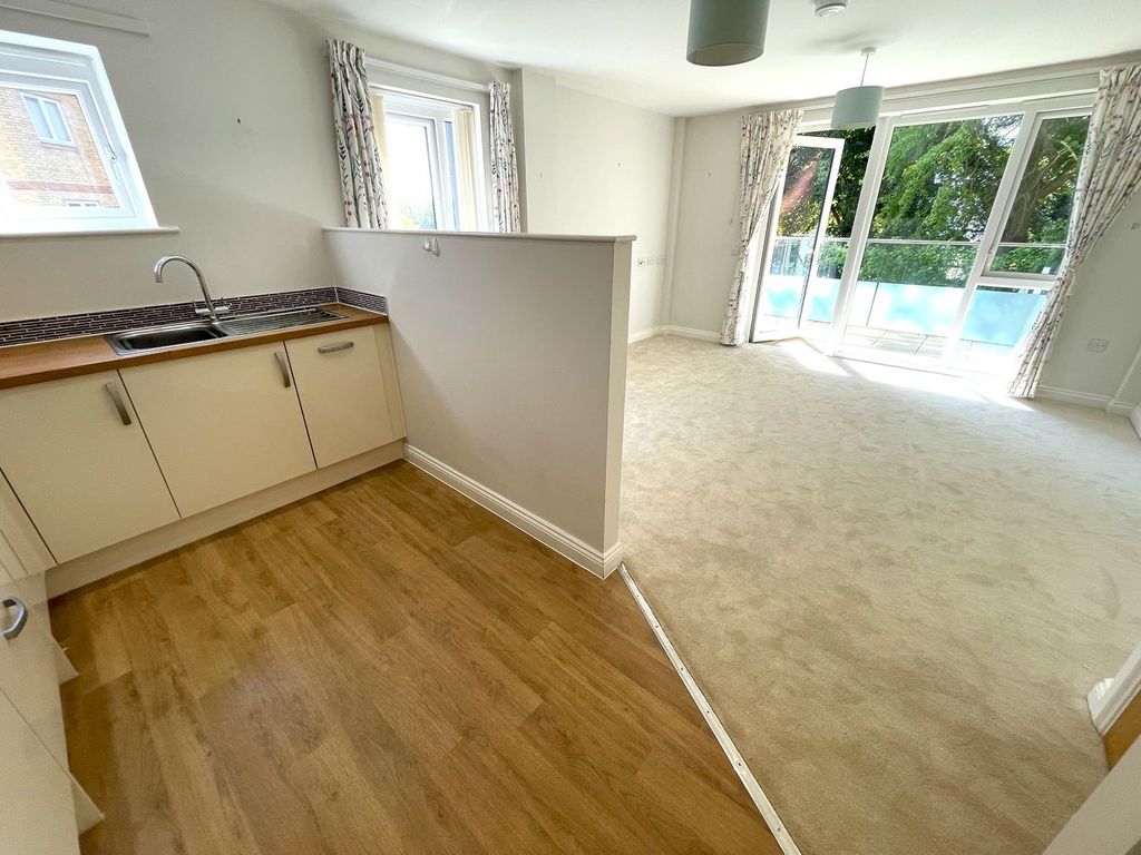 Property photo 3 of 30