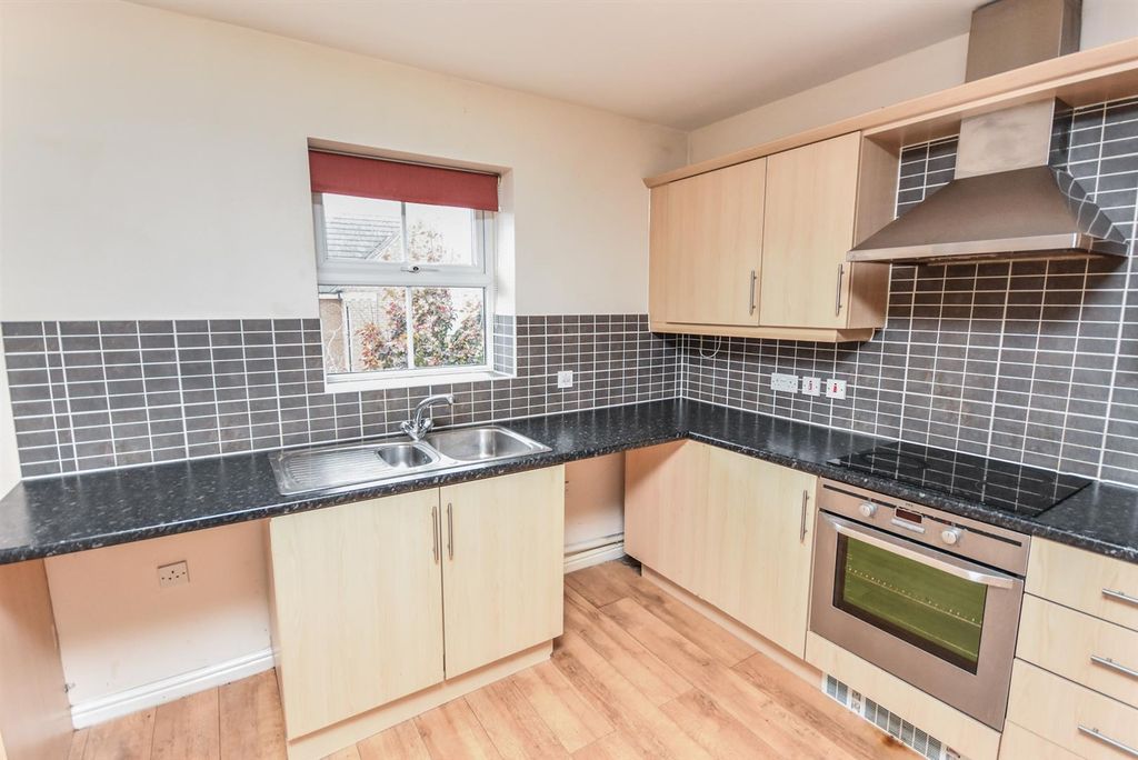 Property photo 3 of 8 Sp00365-S-Dsc_0116 (1)-24-Fieldfare.Jpg