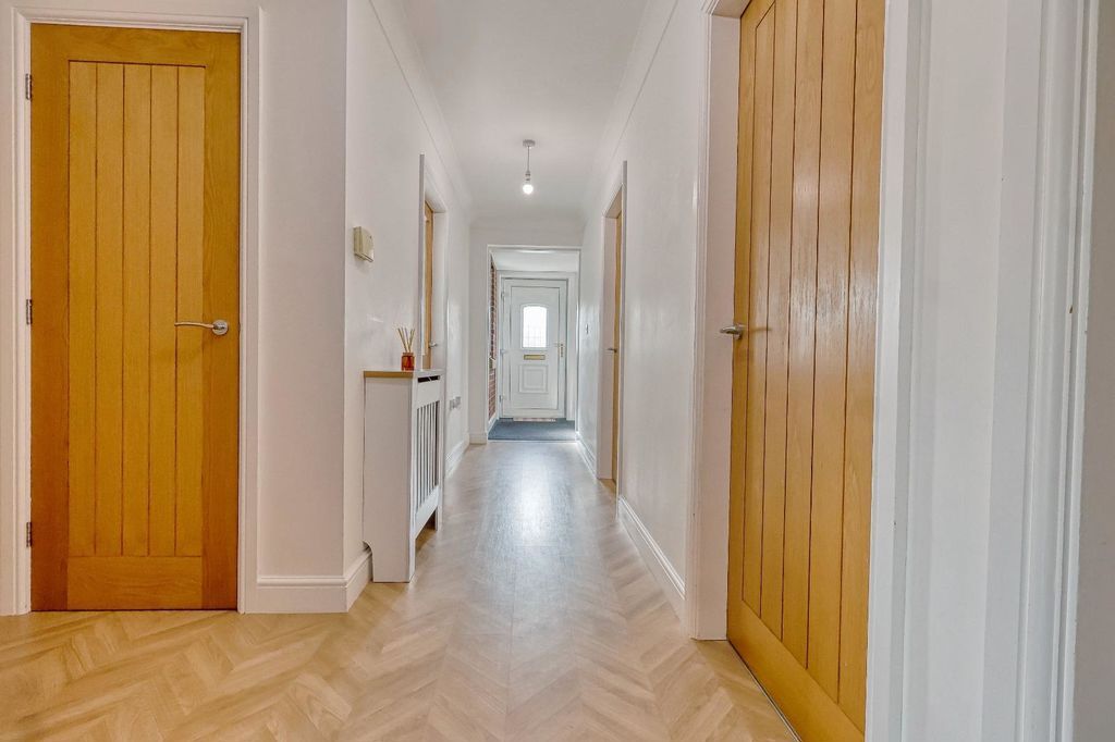 Property photo 2 of 30 Hall