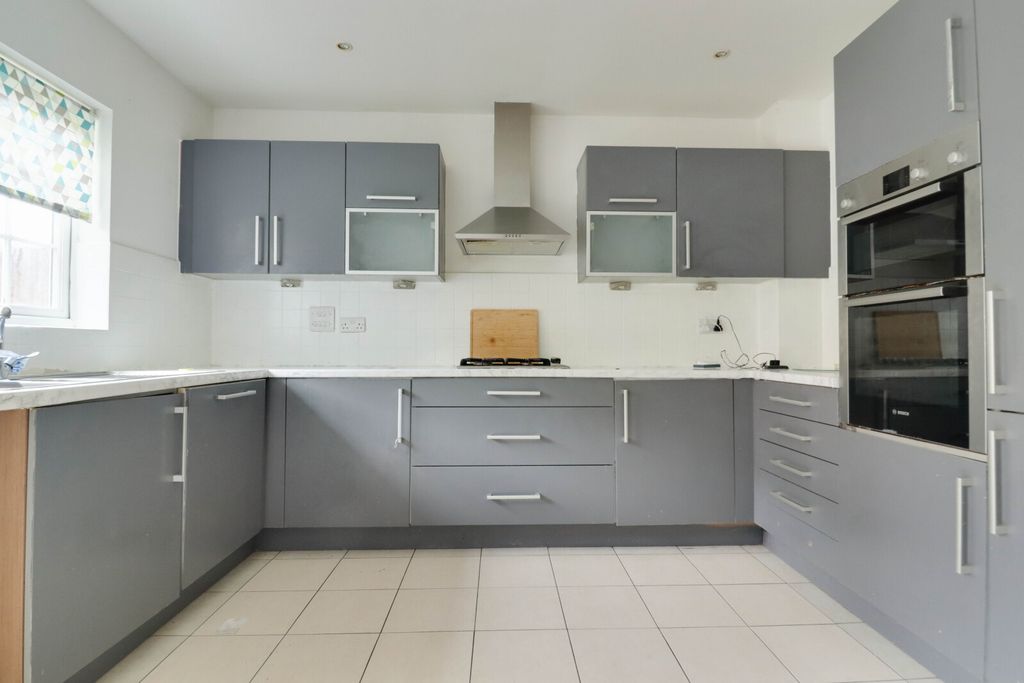 Property photo 2 of 9 Picture No. 02