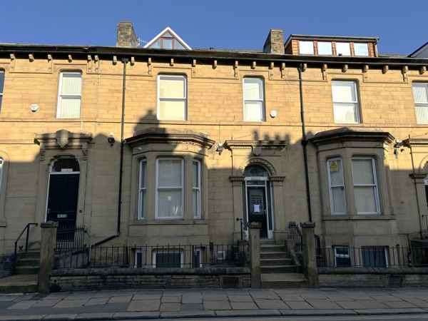 Property photo 1 of 9 Photo 9