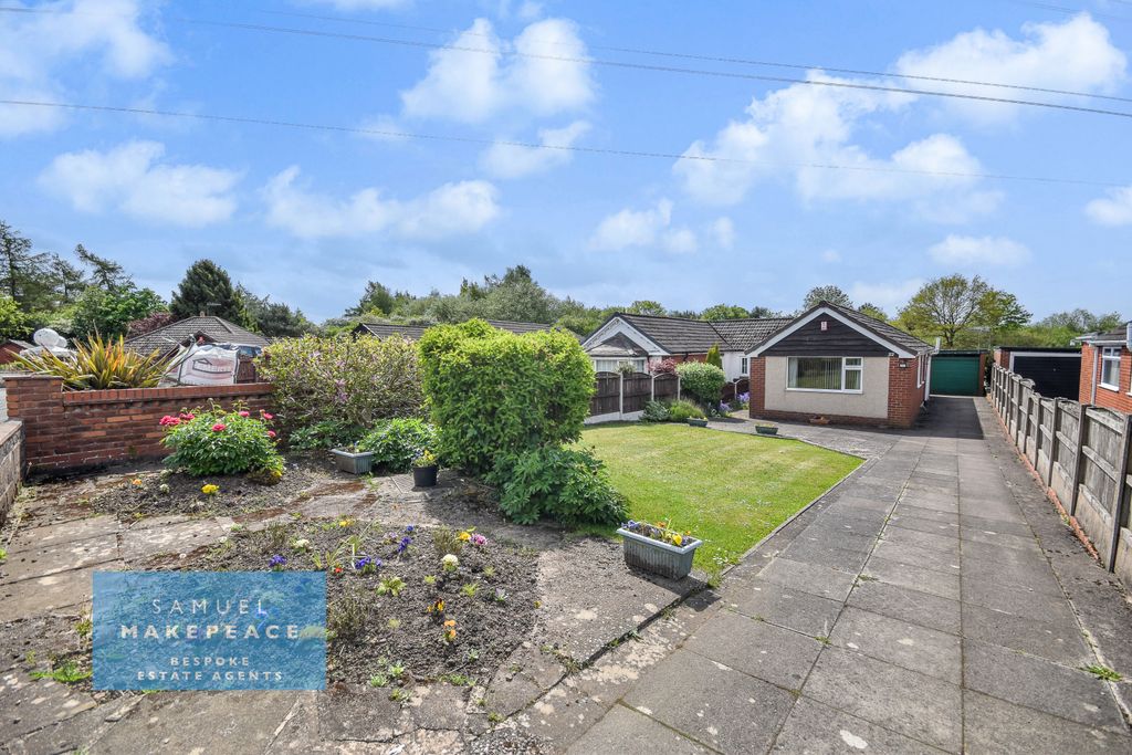 Property photo 1 of 16 Two Bedroom Semi-Detached Bungalow With Large Driveway And Front Garden