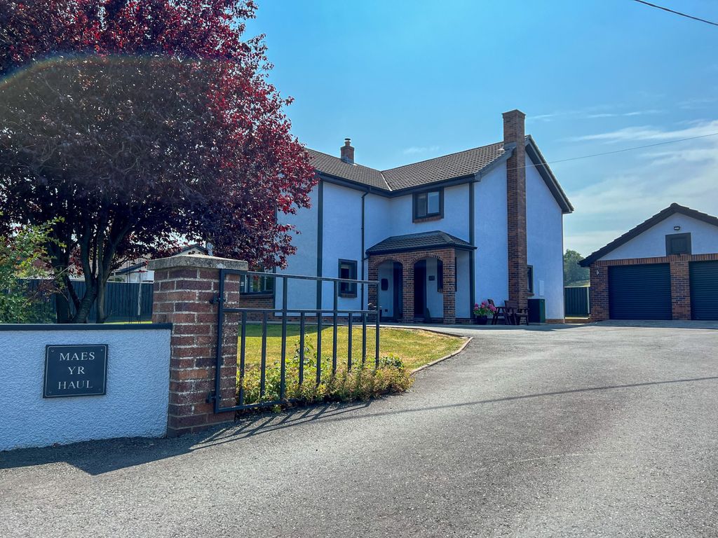 Property photo 2 of 39 83313492-6A7E-4Ec6-Aef6-A29Dce08F82F