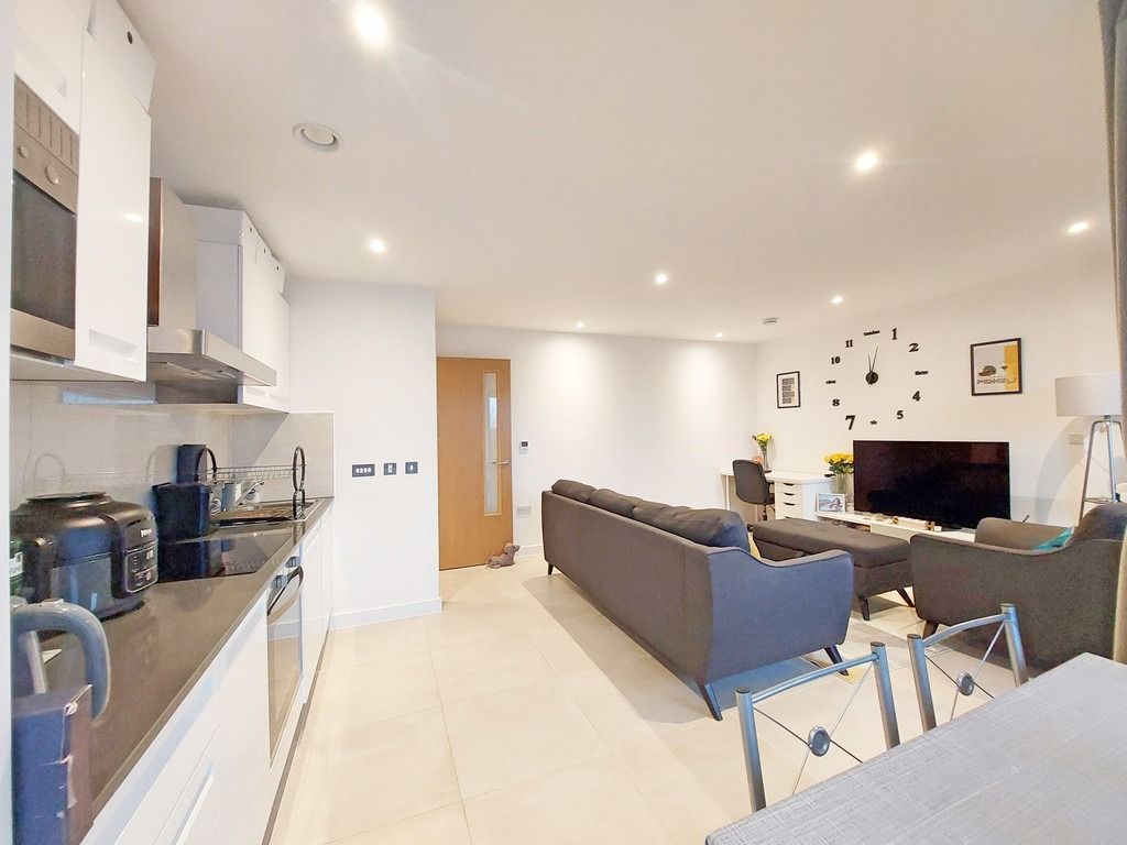 Property photo 1 of 16 4127860