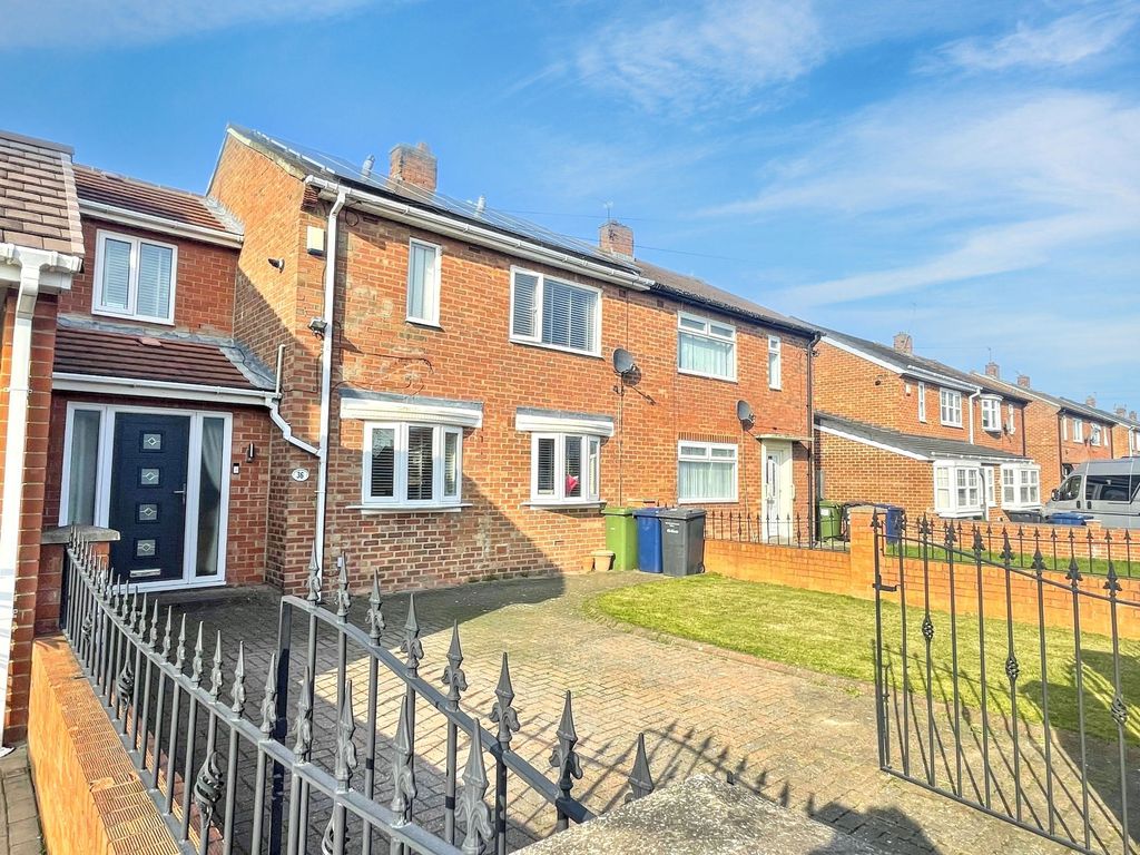 Property photo 1 of 13