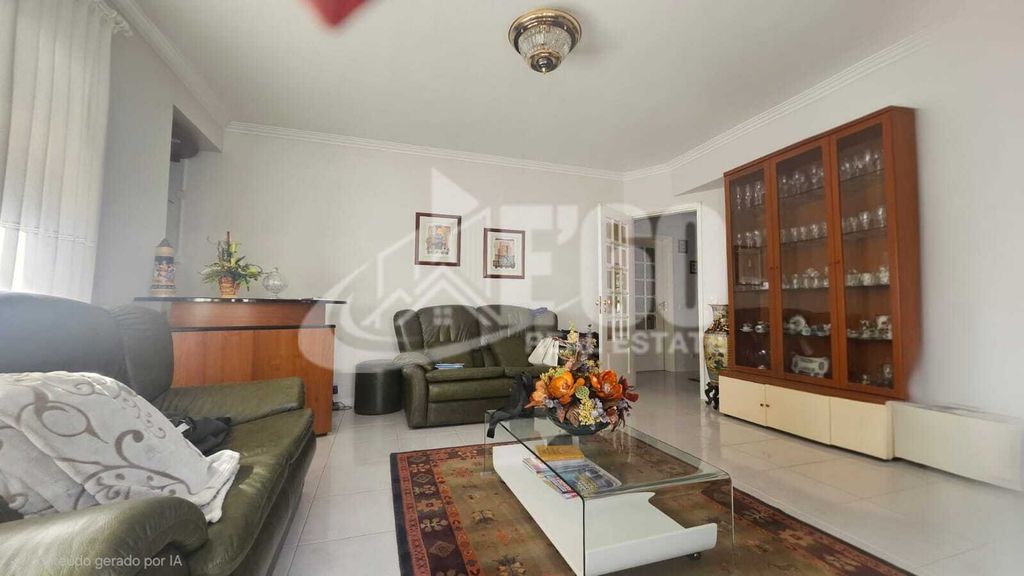 Property photo 2 of 26