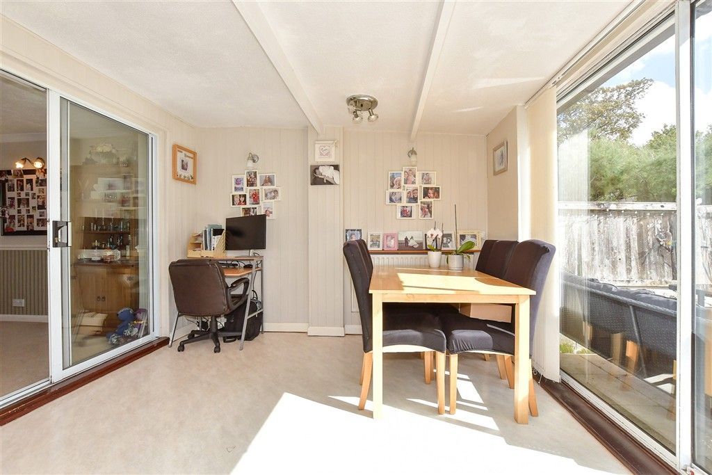 Property photo 1 of 10 Dining Room