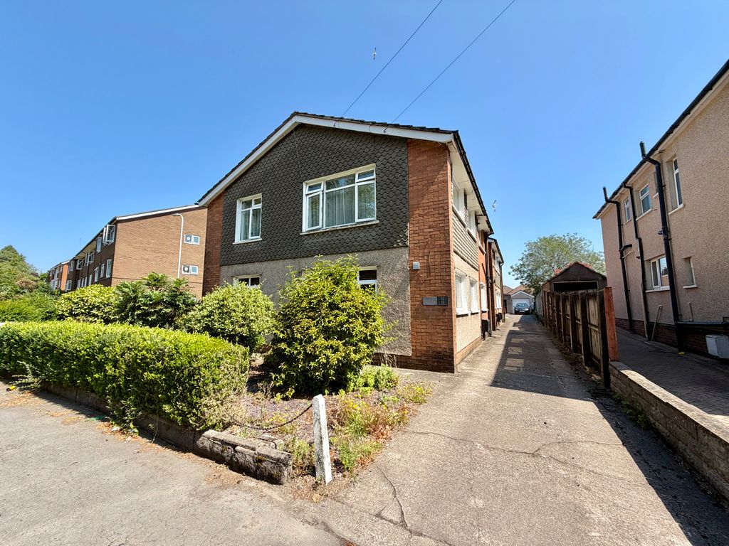 Property photo 1 of 14 Img_3338