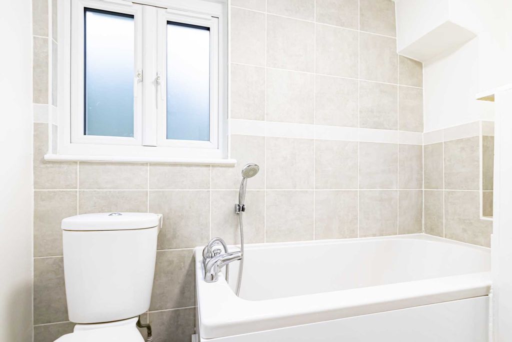 Property photo 2 of 15 Photo