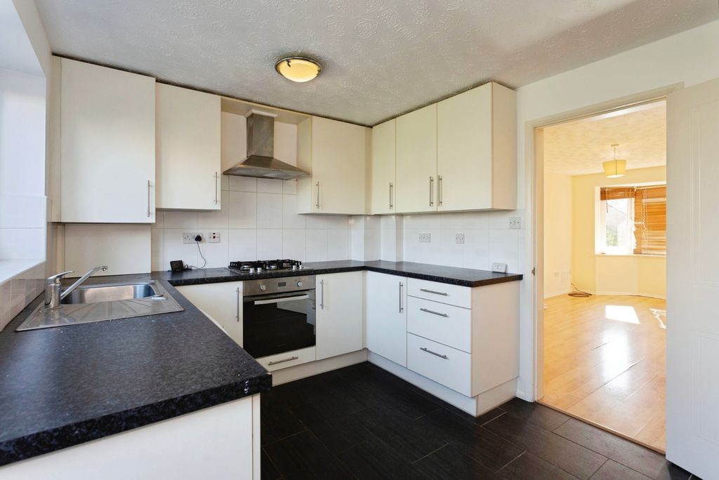 Property photo 2 of 17 Pbox-Img.Jpg