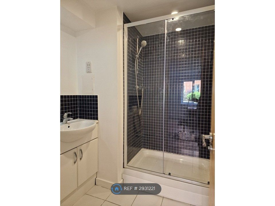 Property photo 3 of 4
