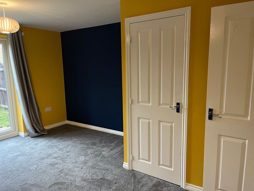 Property photo 2 of 24