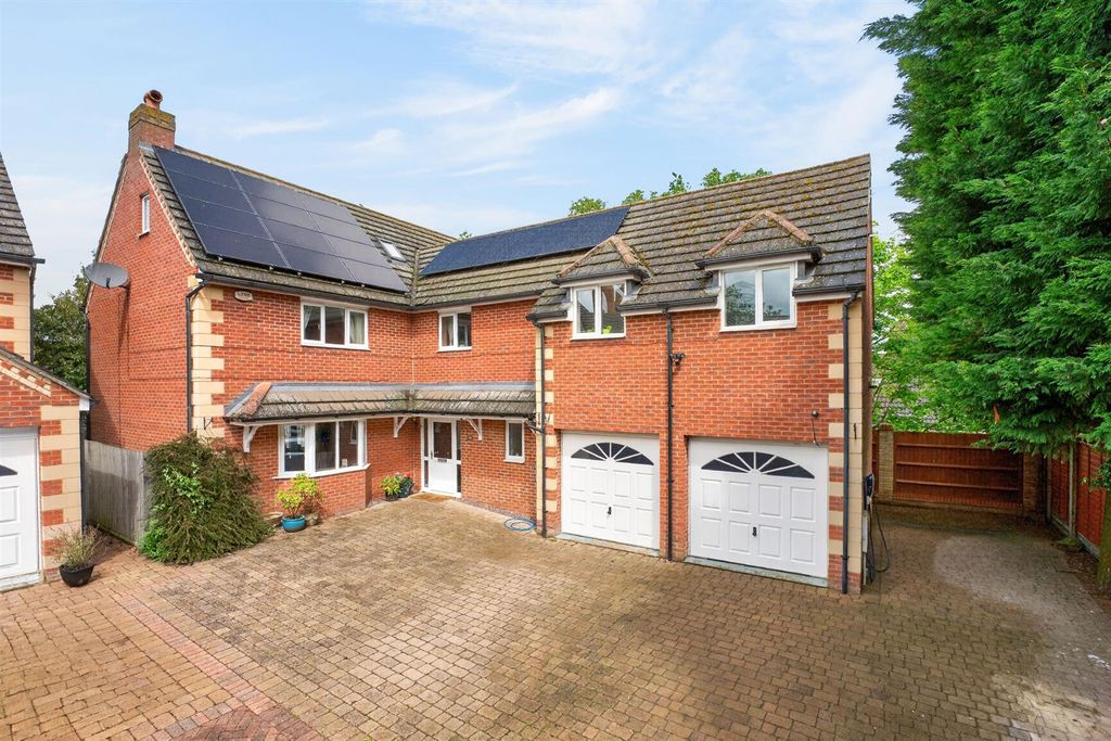 Property photo 1 of 33 176Irchesterroadweb_01.Jpg