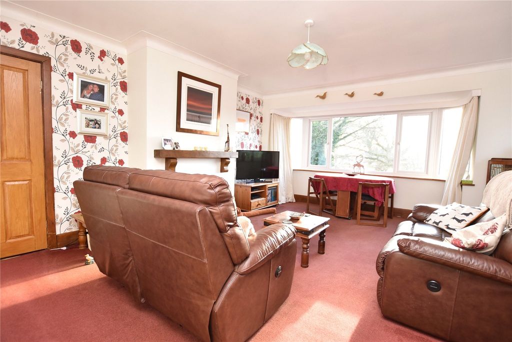 Property photo 2 of 20 Picture No. 25