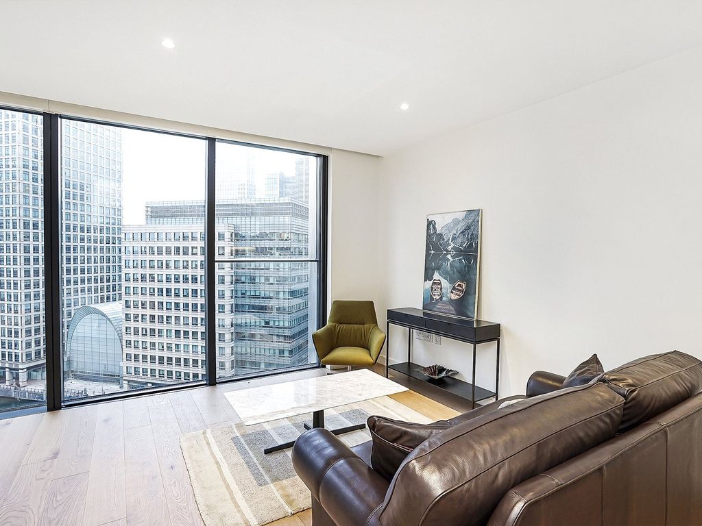 Property photo 3 of 15 Hampton Tower
