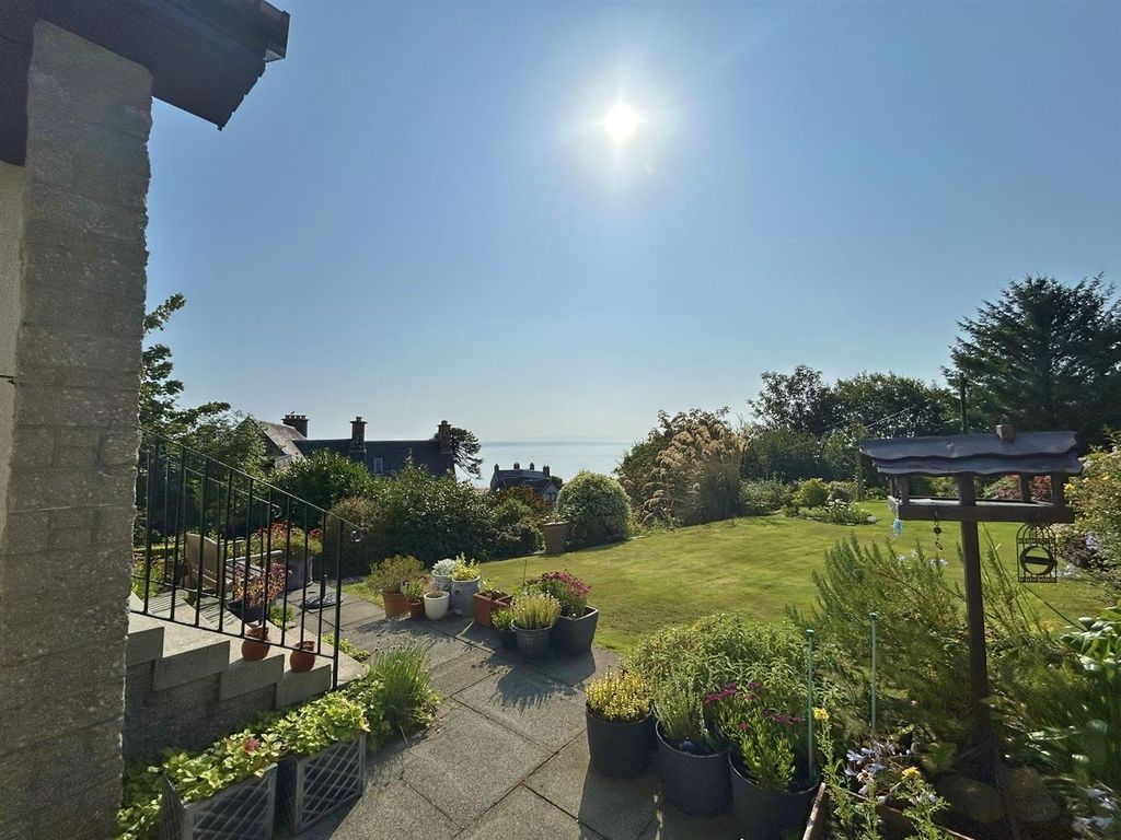 Property photo 2 of 51 Gardens And View