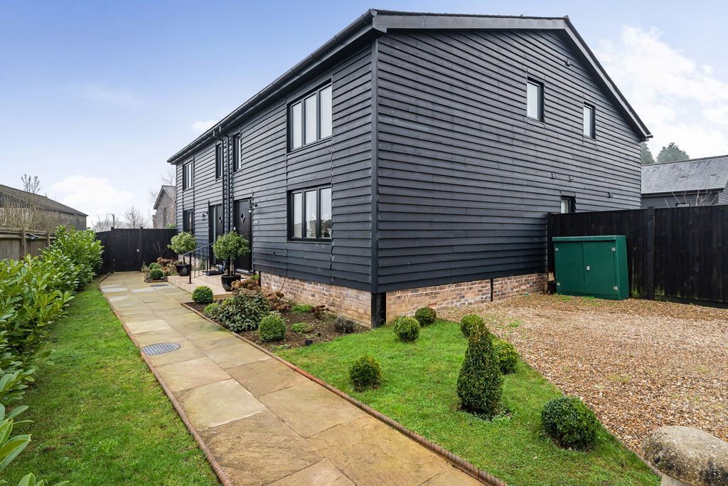 Property photo 1 of 17 Front