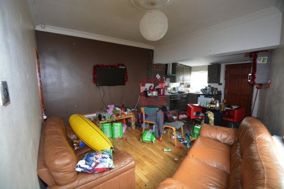 Property photo 3 of 11 7362318.Jpg