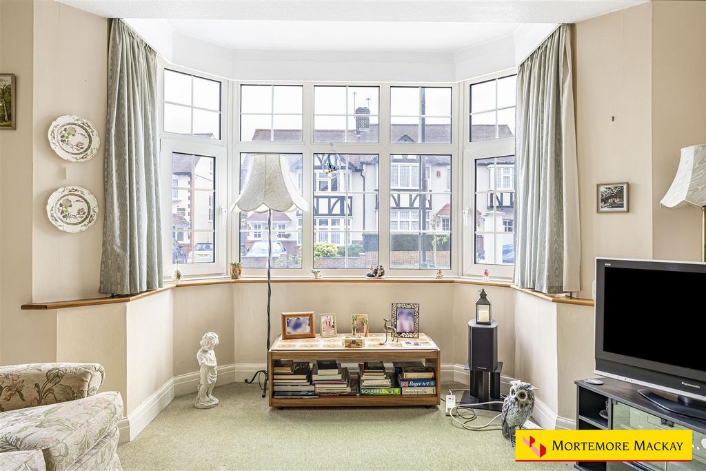 Property photo 3 of 25 28_65854_Watermarked.Jpg