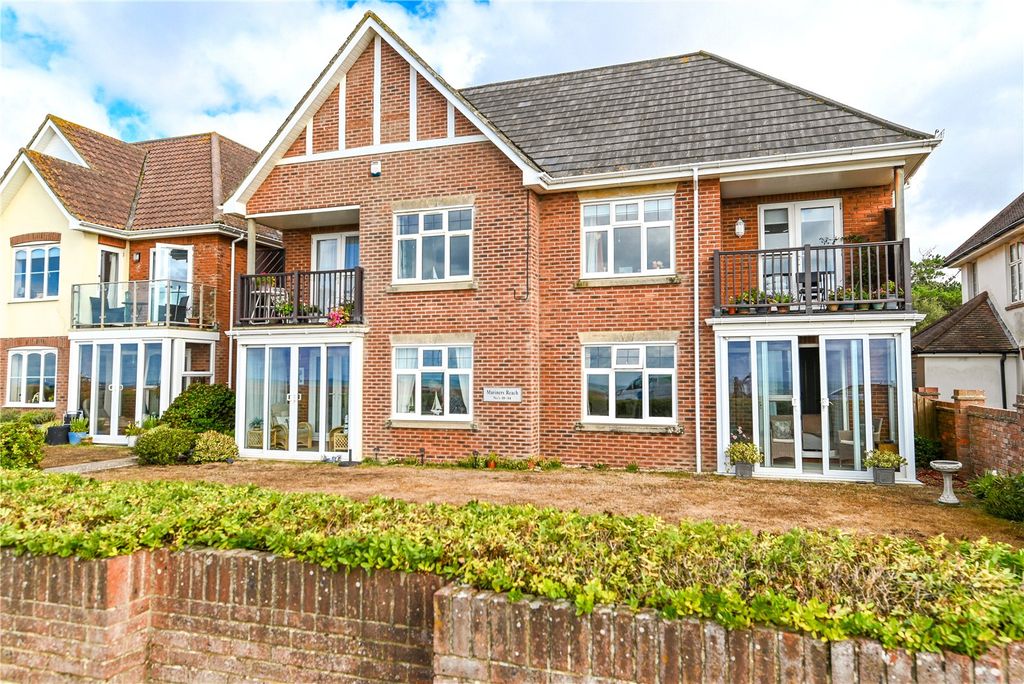 Property photo 2 of 19 Picture No. 03