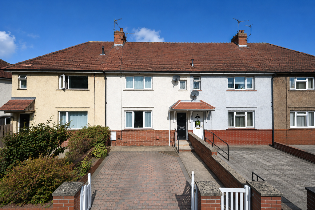 Property photo 1 of 19