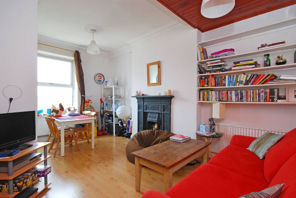 Property photo 2 of 4