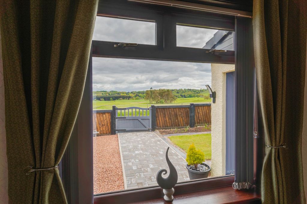 Additional image 6 of 3 bed cottage for saleHattrick Cottage, Craigbet Road, Bridge Of Weir PA11