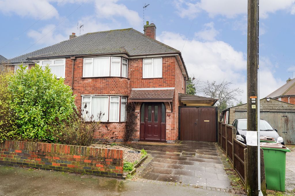 Property photo 1 of 18 Dsc04310