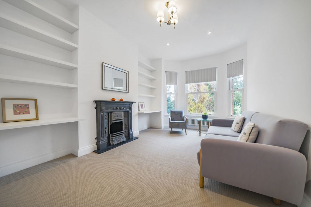 Property photo 3 of 16 1202832 (3)