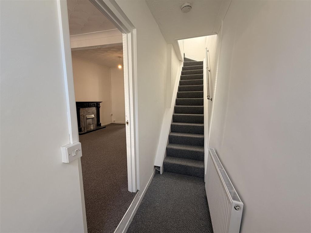 Additional image 21 of 3 bed semi-detached house to rentWhitting Street Porth, Porth CF39