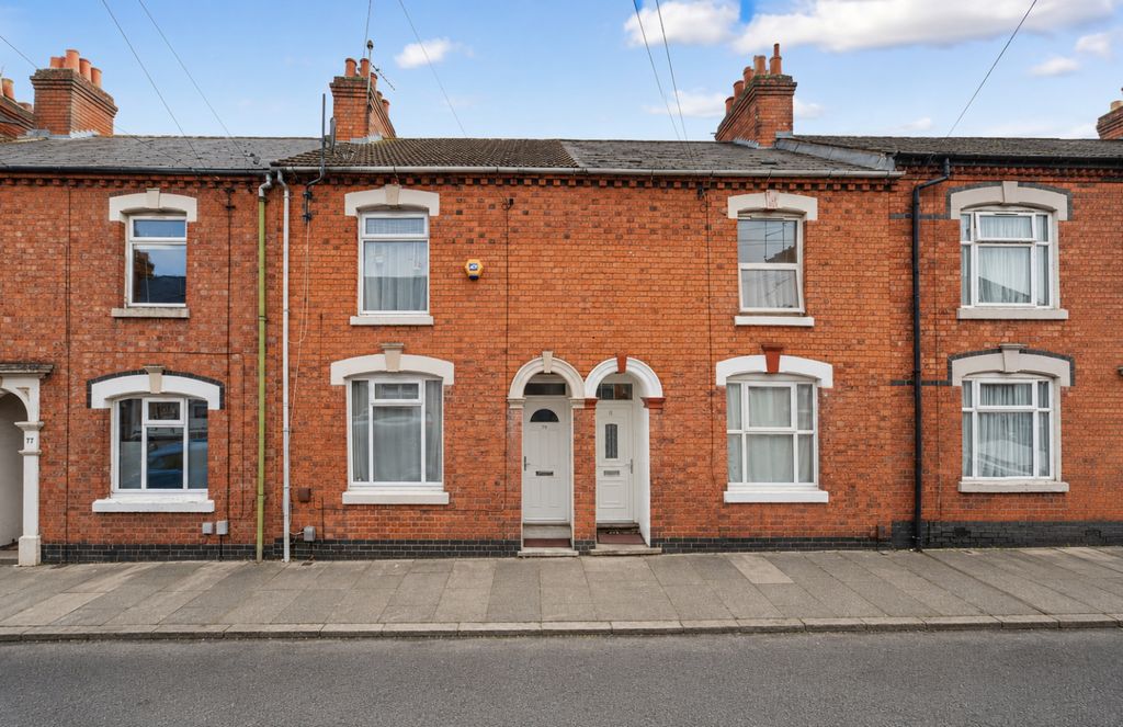 Property photo 1 of 15 1