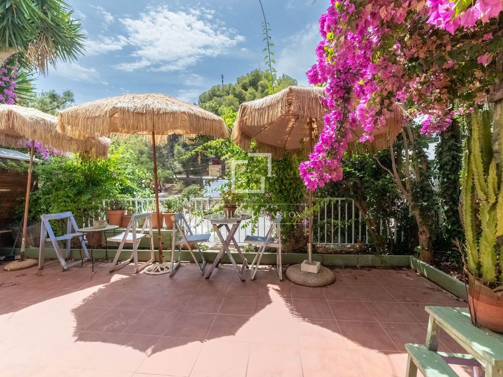 Property photo 1 of 50