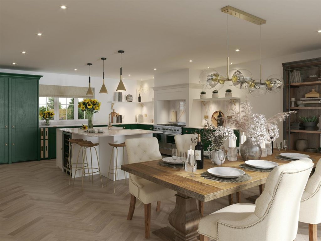 Property photo 3 of 10 Kitchen/Dining Room
