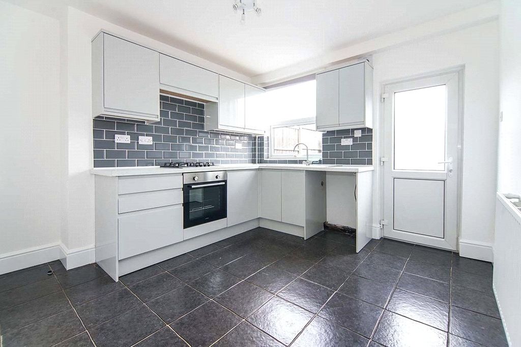 Property photo 2 of 11 Kitchen Diner