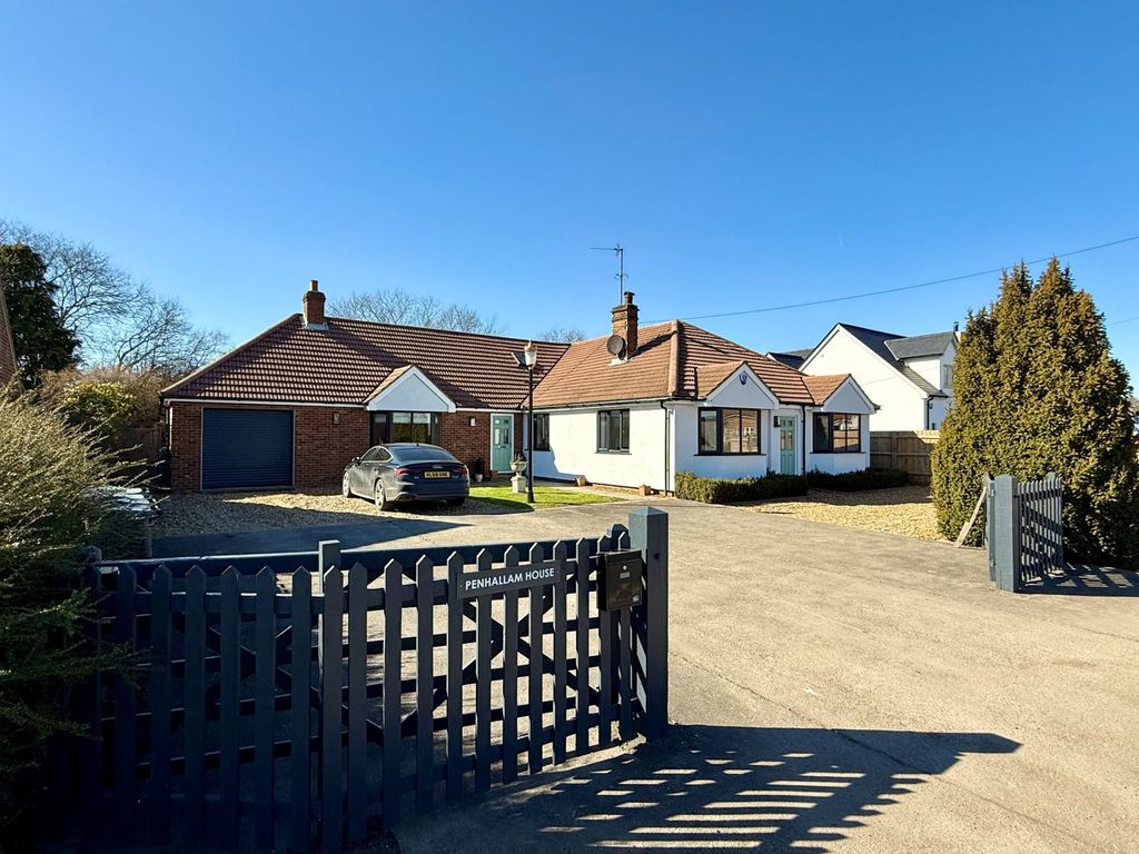 Property photo 2 of 24