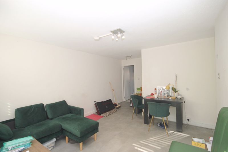 Property photo 1 of 7 Photo 1