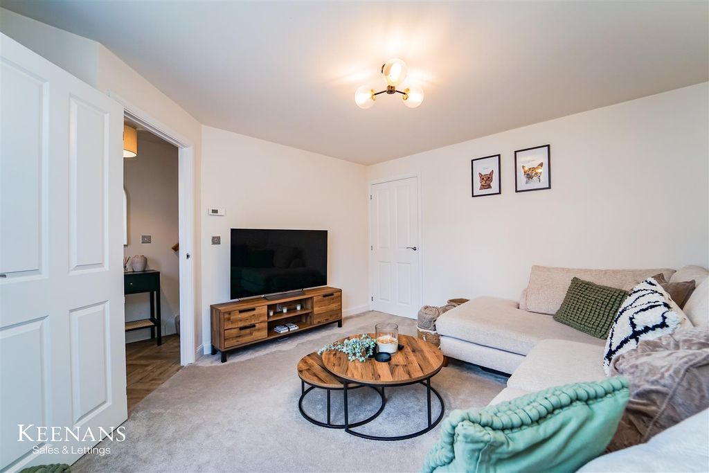 Property photo 3 of 31 3.Jpg