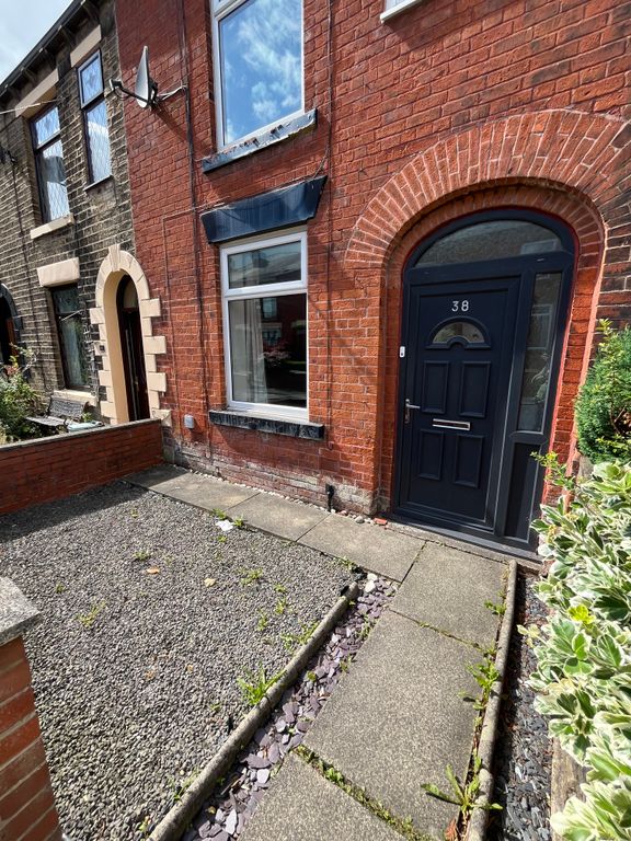 Property photo 2 of 14