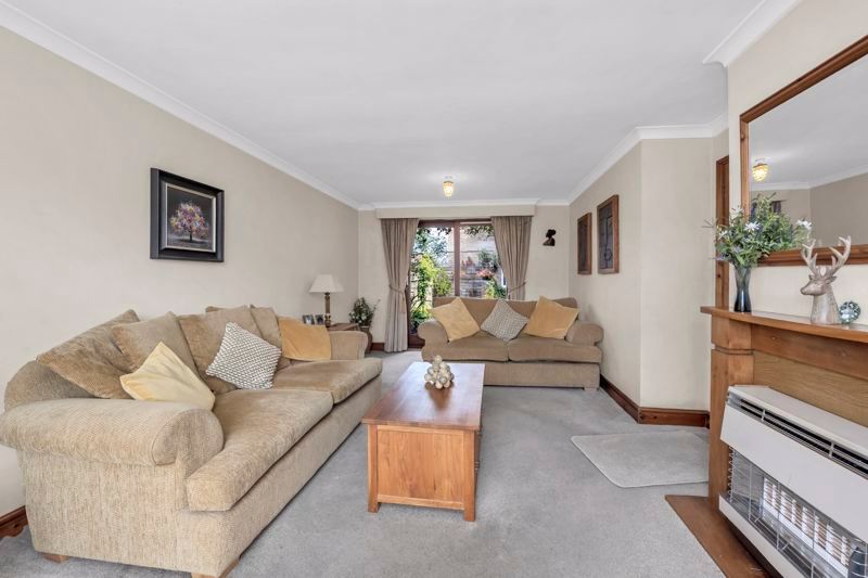 Property photo 3 of 16 Sitting/Dining Room