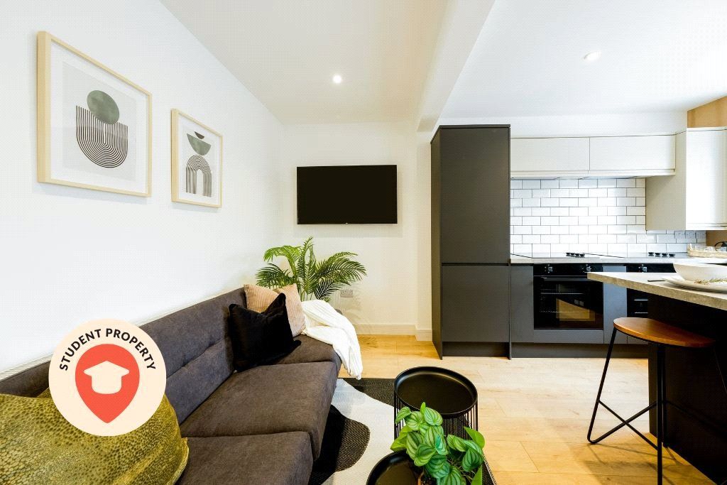 Property photo 1 of 20 Picture No. 06