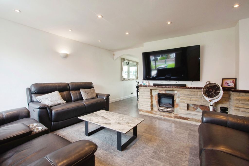 Property photo 2 of 18 Img_6847