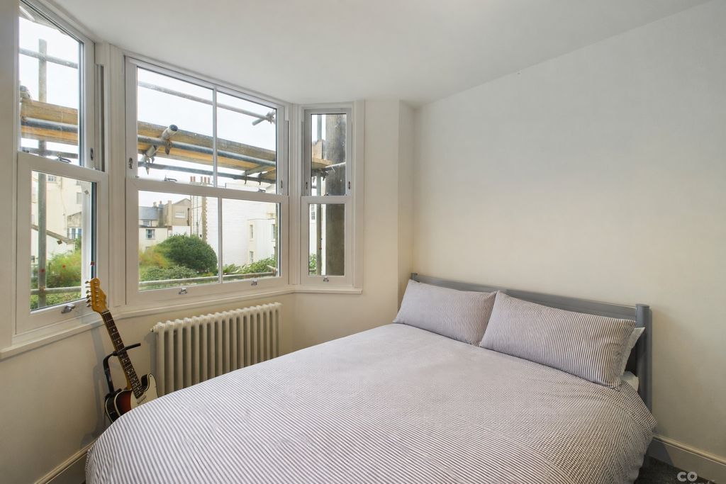 Additional image 6 of 5 bed shared accommodation to rentSt. Georges Road, Brighton BN2