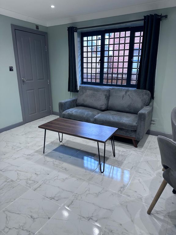 Property photo 3 of 5 Image