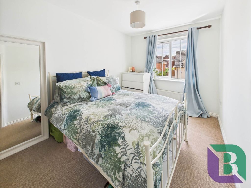 Property photo 3 of 12